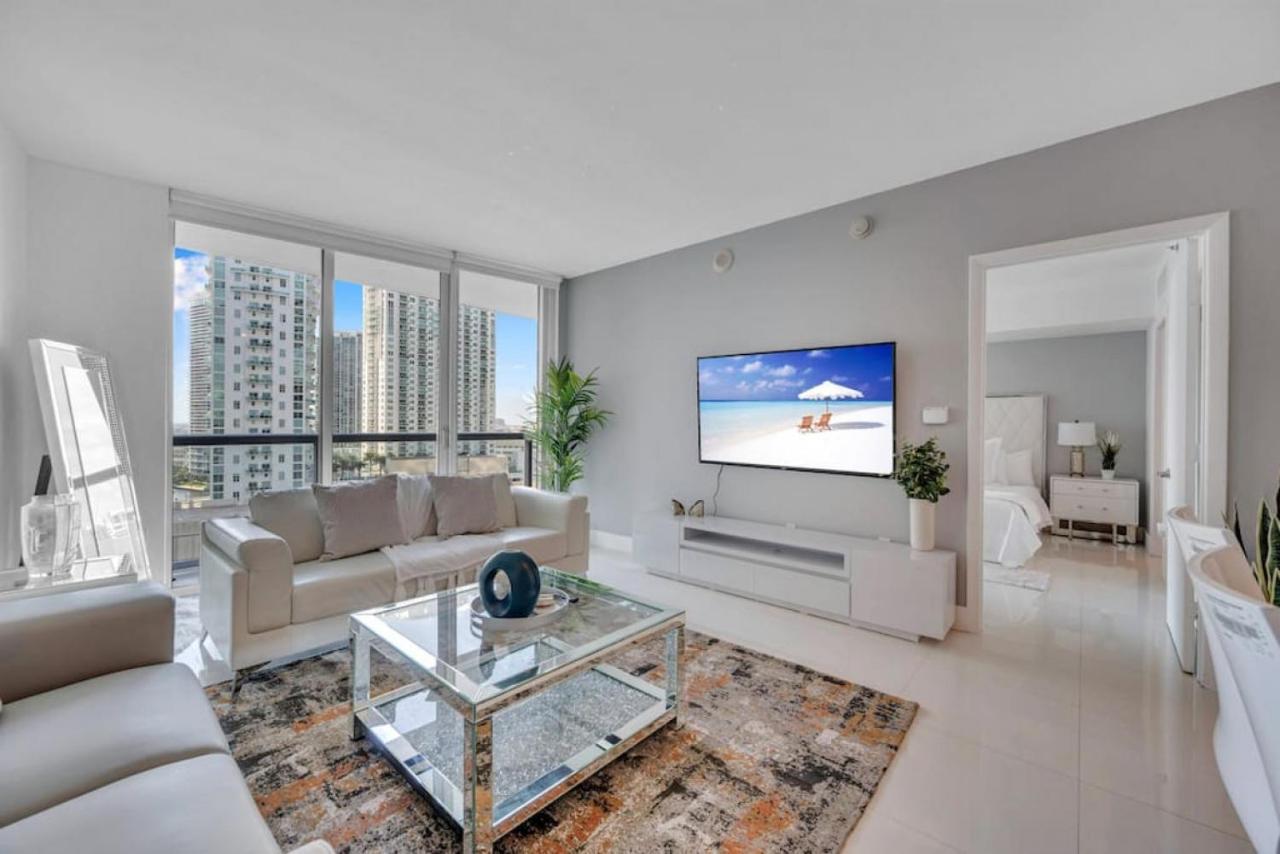 Appartamento Modern 1 Bed Icon Brickell With Amazing Views Miami Esterno foto