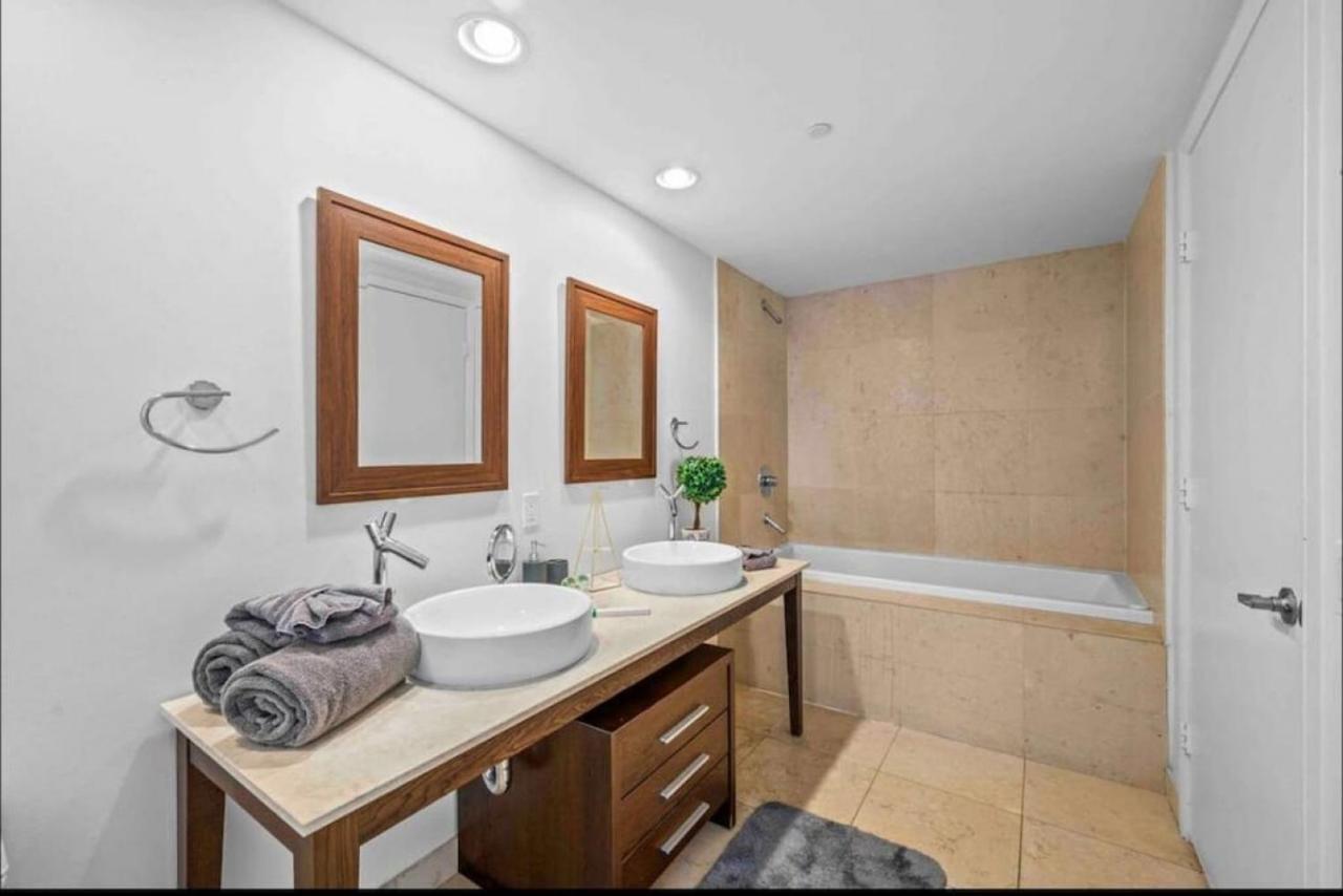 Appartamento Modern 1 Bed Icon Brickell With Amazing Views Miami Esterno foto